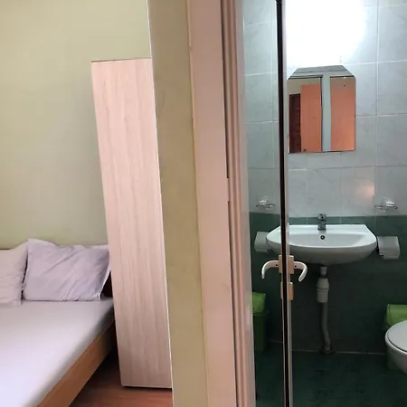 за гости контраст Yambol