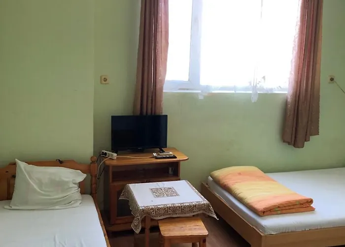 за гости контраст Yambol